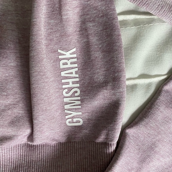 long sleeved gymshark top - Picture 3 of 3